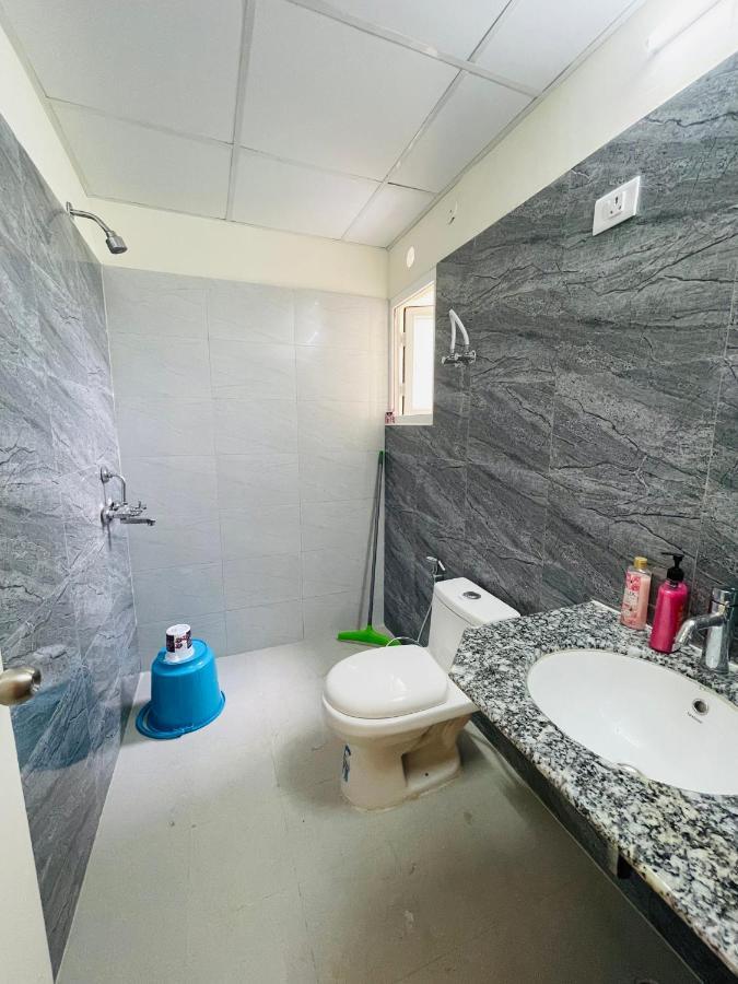 Apartment Achyutam Homes *